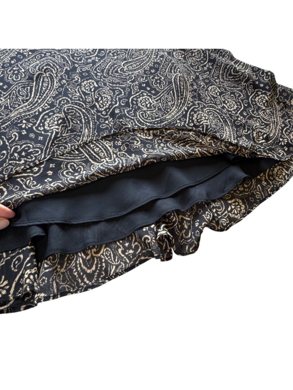 Jones New York Paisley Skirt Size 4 Black & Cream Mid-Length Lined Flowy Style - Picture 5 of 13